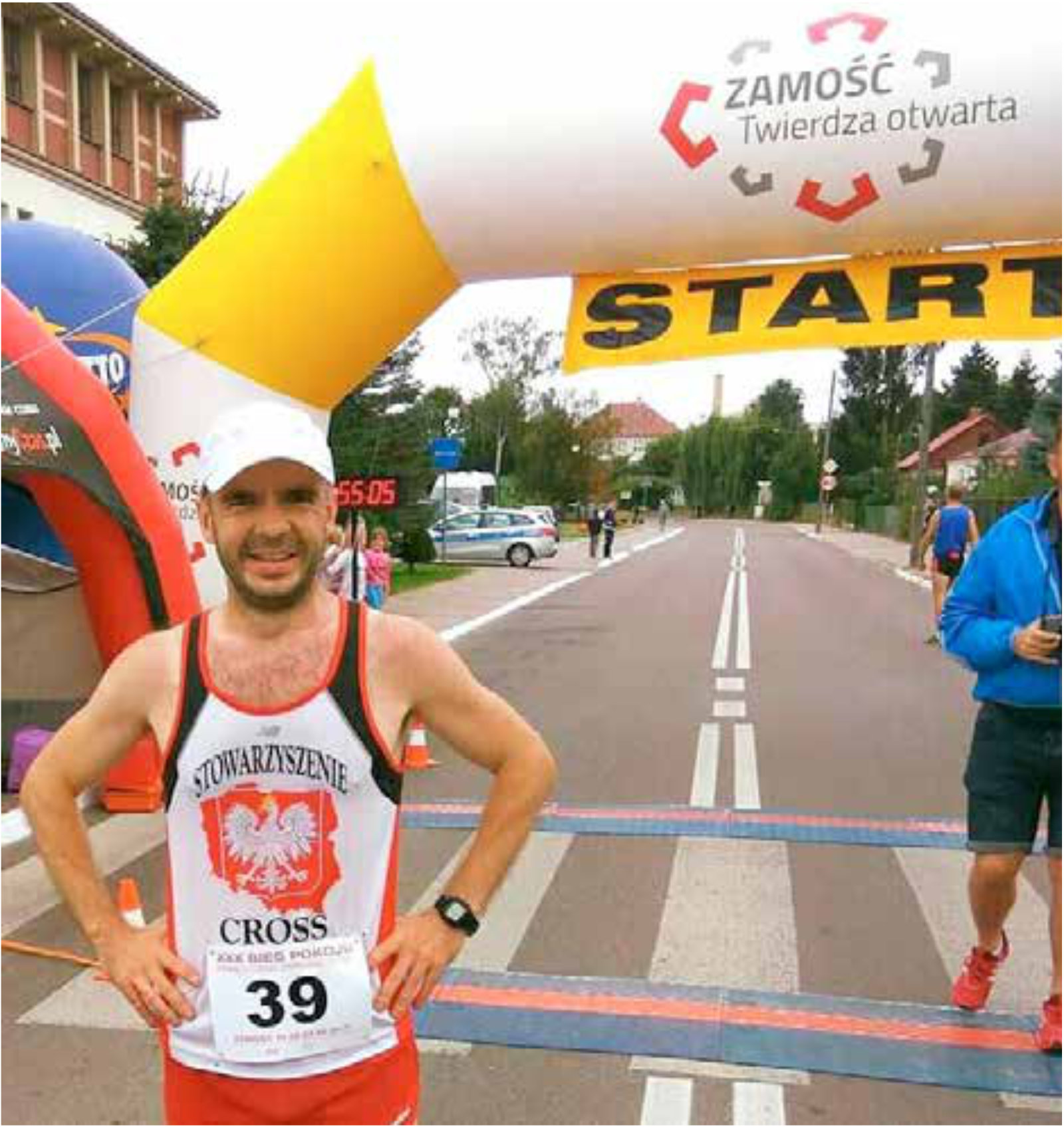 Mężczyzna na starcie biegu