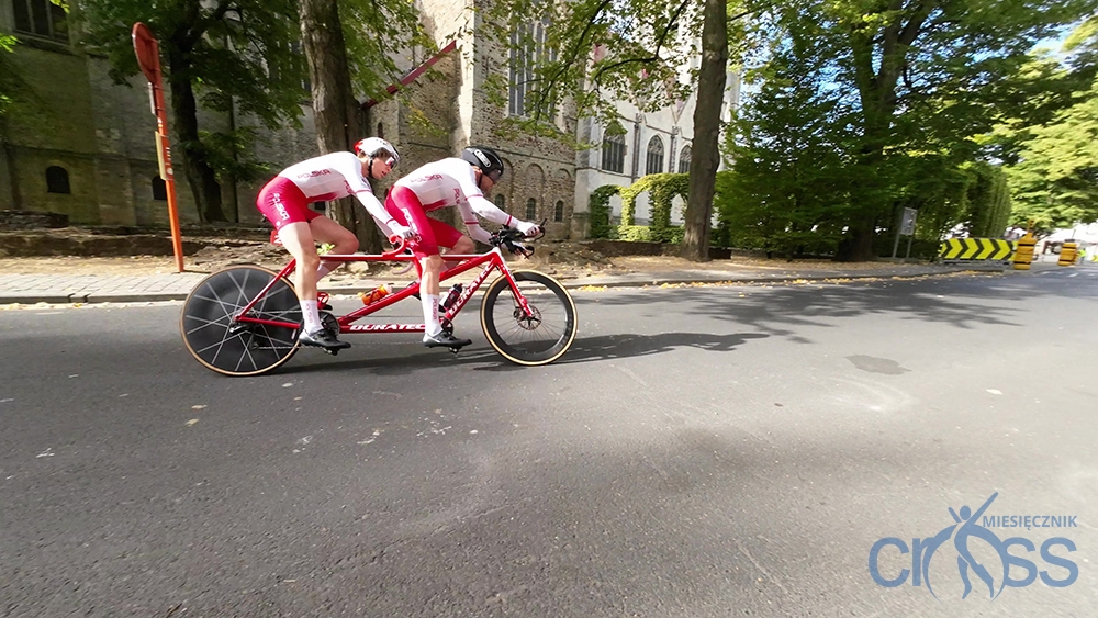 dwie osobz na rowerye