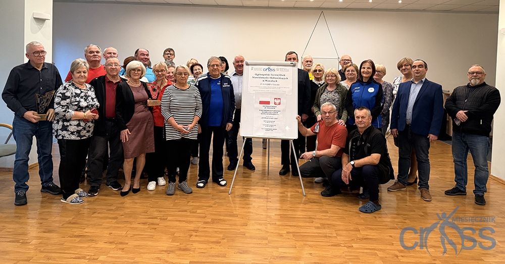 grupa os&oacute;b z medalami