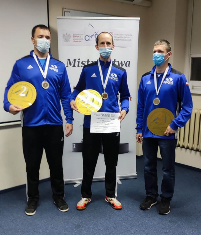 Podium mężczyzn. Od lewej: Adrian Słoninka, Łukasz Byczkowski, Krystian Kisiel - zawodnicy „Sprintu” Wrocław