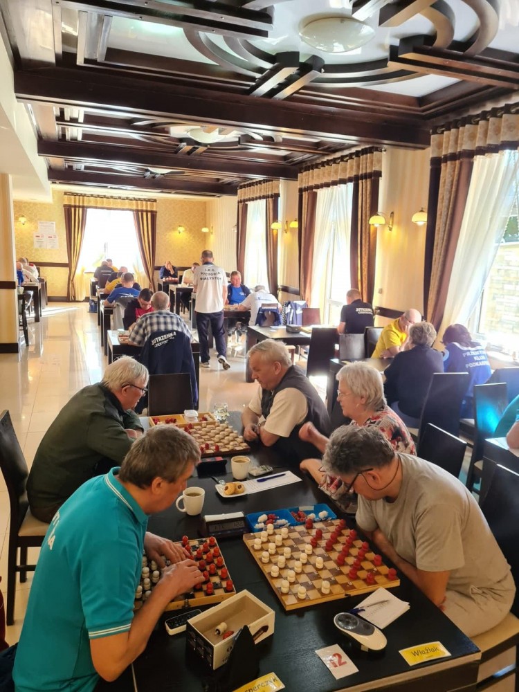 Zawodnicy w trakcie gry